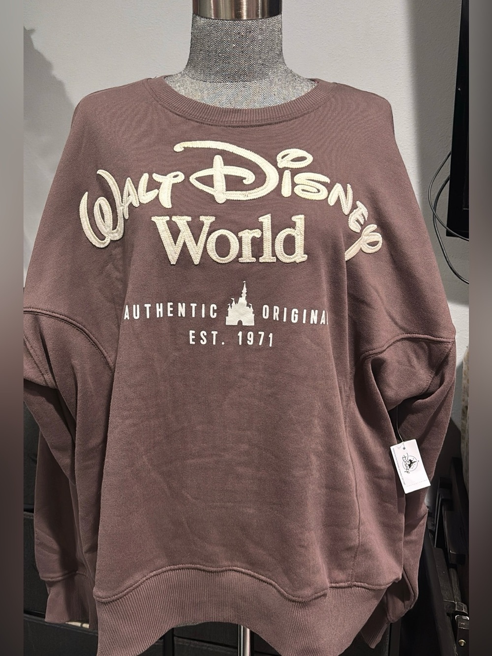 Walt Disney World brown Sweatshirt - NWT!!